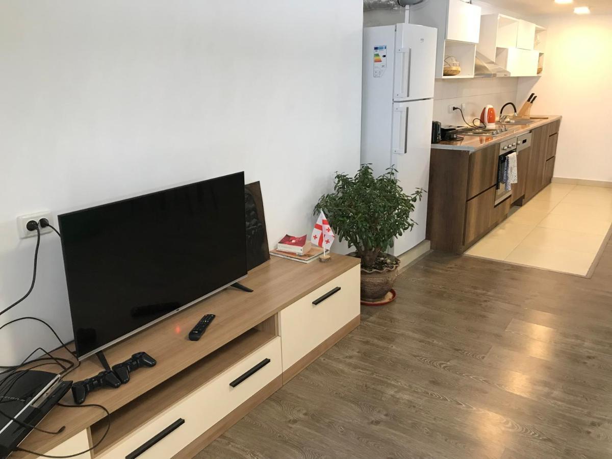 メスティア Girgola Bed & Breakfast エクステリア 写真
