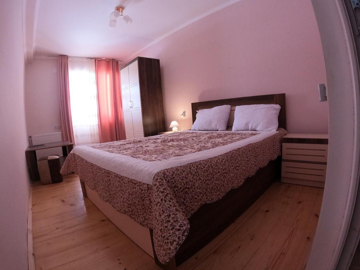メスティア Girgola Bed & Breakfast エクステリア 写真