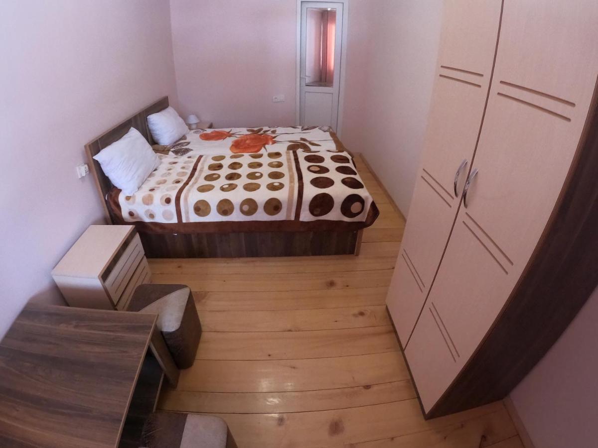 メスティア Girgola Bed & Breakfast エクステリア 写真