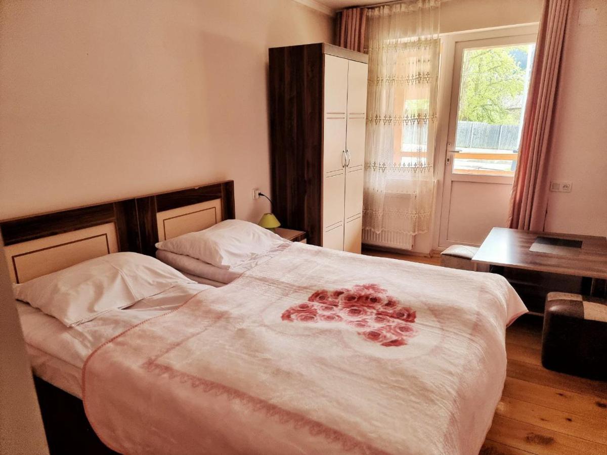 メスティア Girgola Bed & Breakfast エクステリア 写真