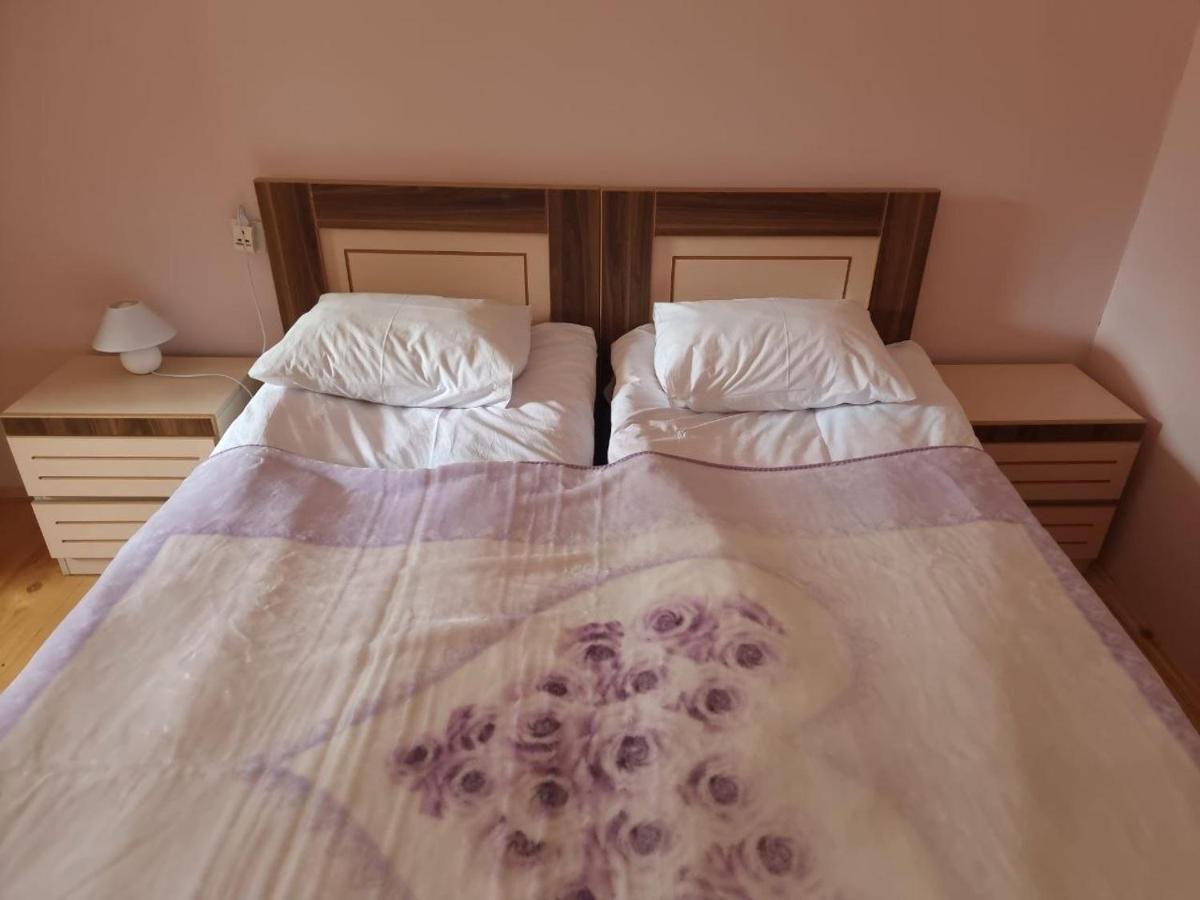 メスティア Girgola Bed & Breakfast エクステリア 写真