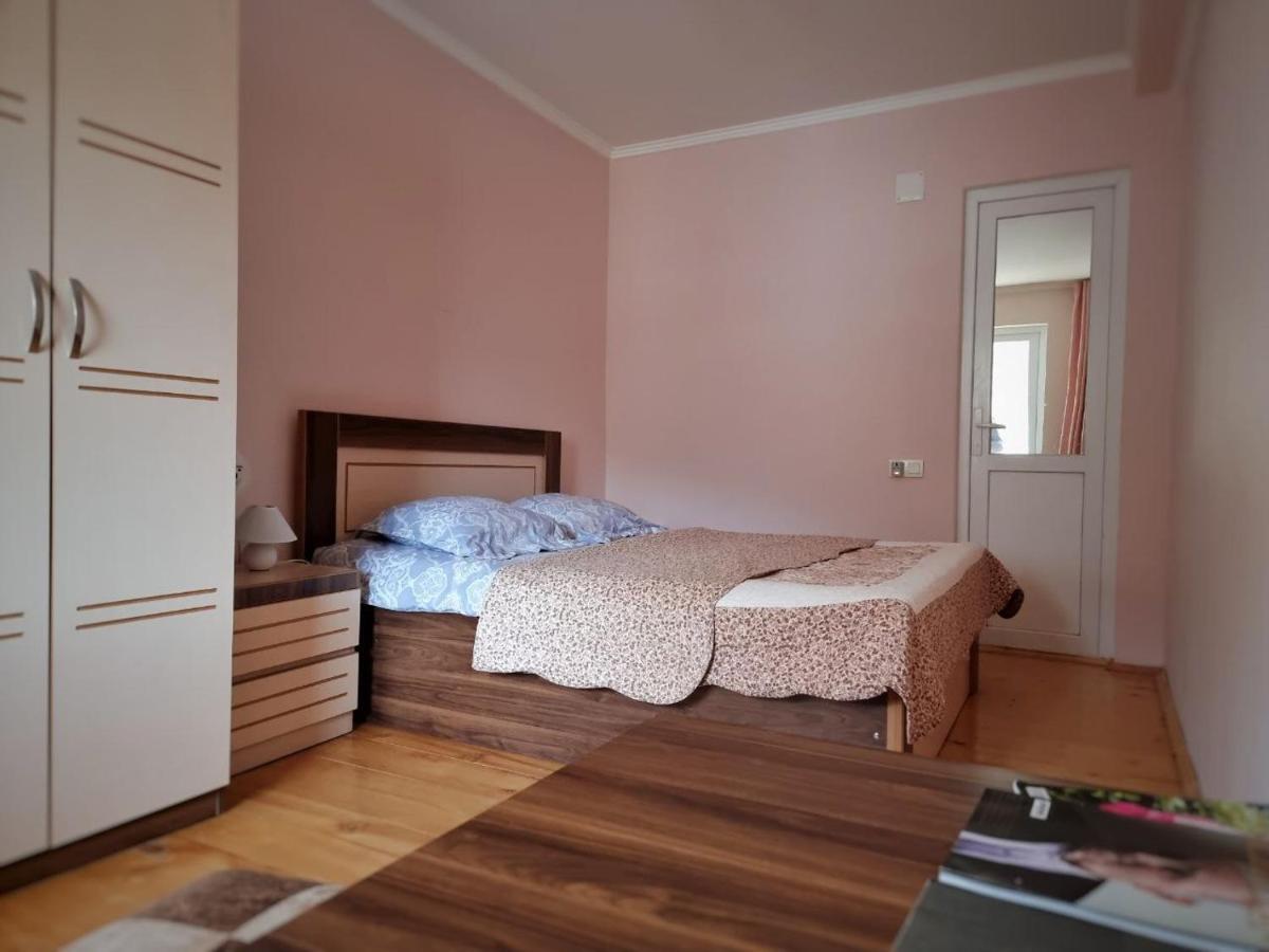 メスティア Girgola Bed & Breakfast エクステリア 写真