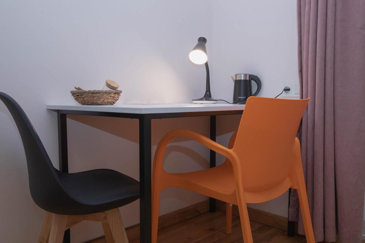 メスティア Girgola Bed & Breakfast エクステリア 写真